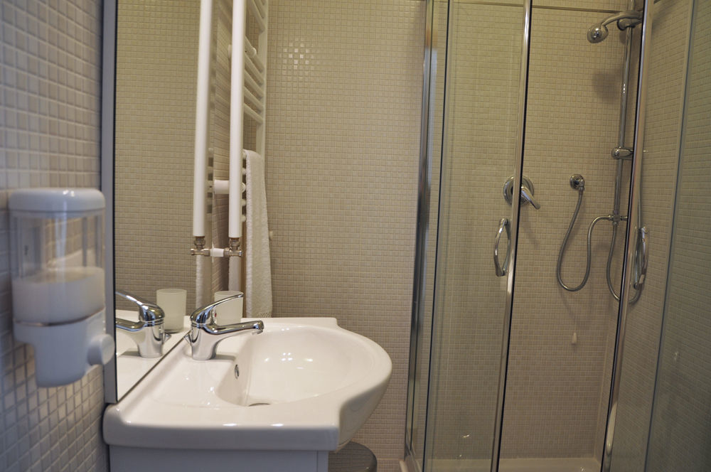 Agli Horti Sallustiani Bed and breakfast 2*